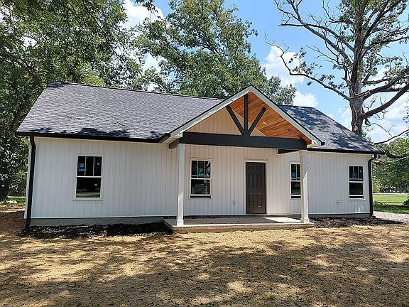 3rd image of 113 New Hope Cedar Point Rd