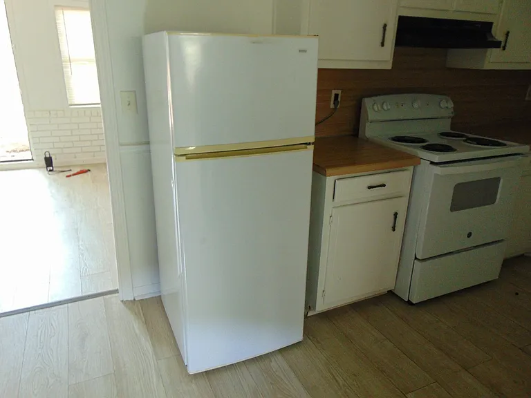 1750 Southgate Ln SE #A — Photo 9