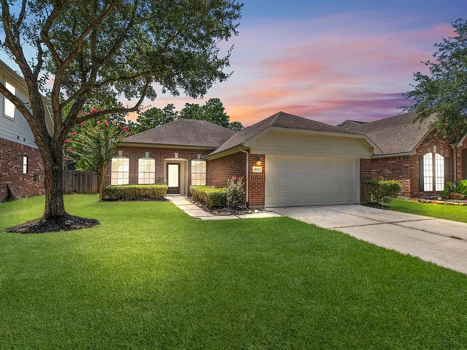 30235 Emerson Creek Dr