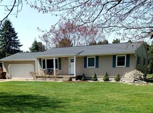 11484 Wood Rd, Dewitt, MI 48820