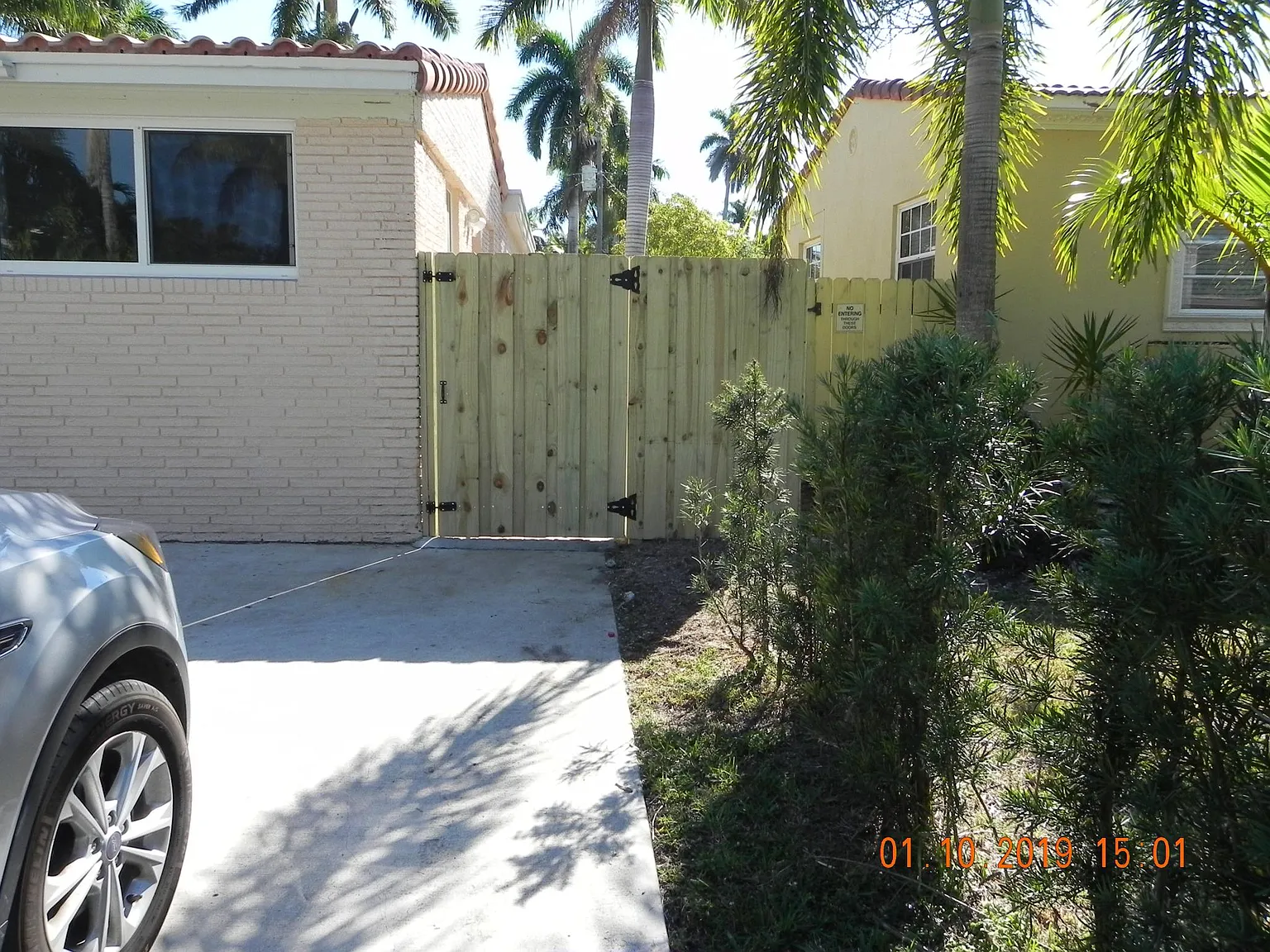 Wiley St, Hollywood — Photo 1