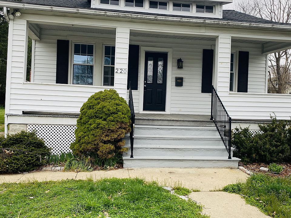 1st image of 220 Brightside Ave