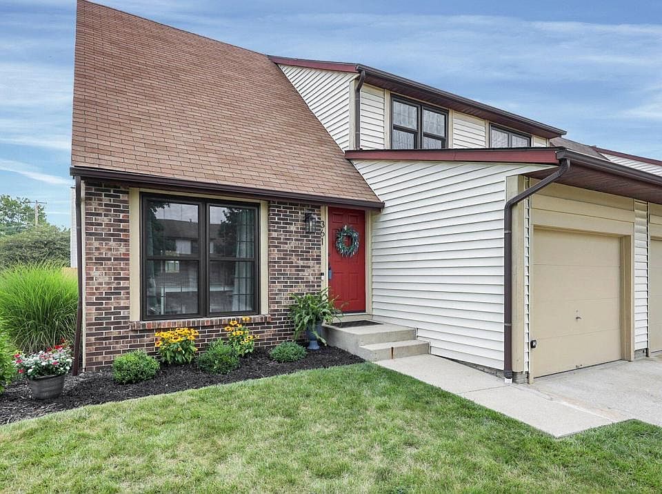 1st image of 361 Macintosh Way