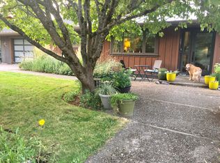 1712A W Prospect Ave, Hood River, OR
