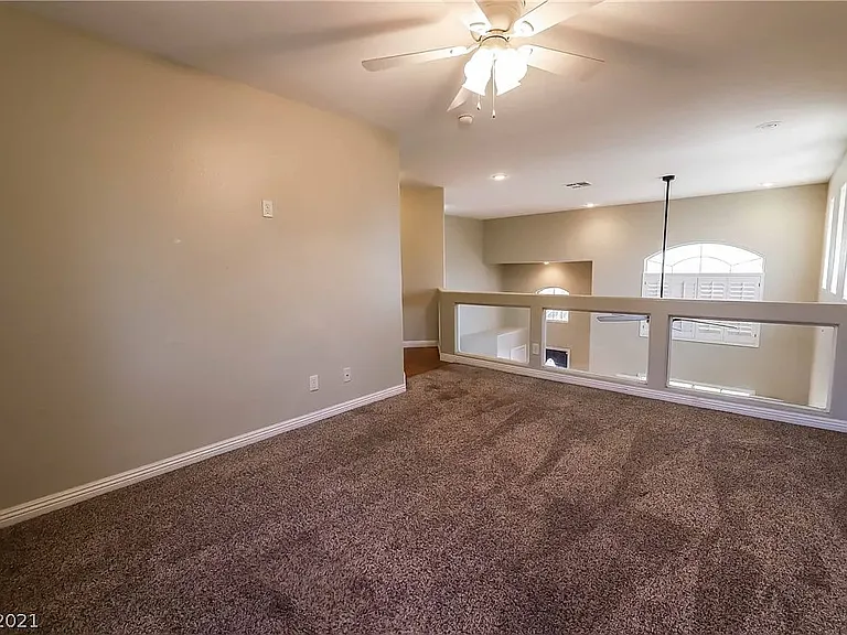 8101 Peach Flare St — Photo 34