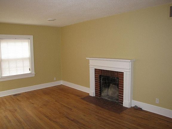 2nd image of 310 E 12th St