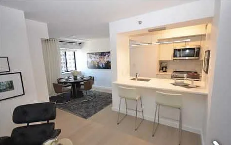 3 bed, $9,152 — Photo 4