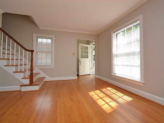 2nd image of 1611 Ferndale Pl