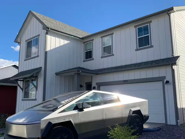 1703 Foggy Brook Dr, Fort Collins, CO 80528