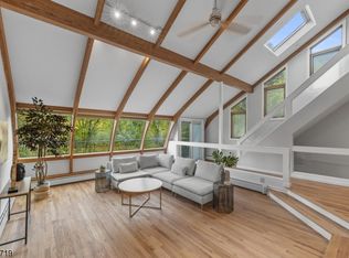 550 River Rd, Chatham, NJ 07928