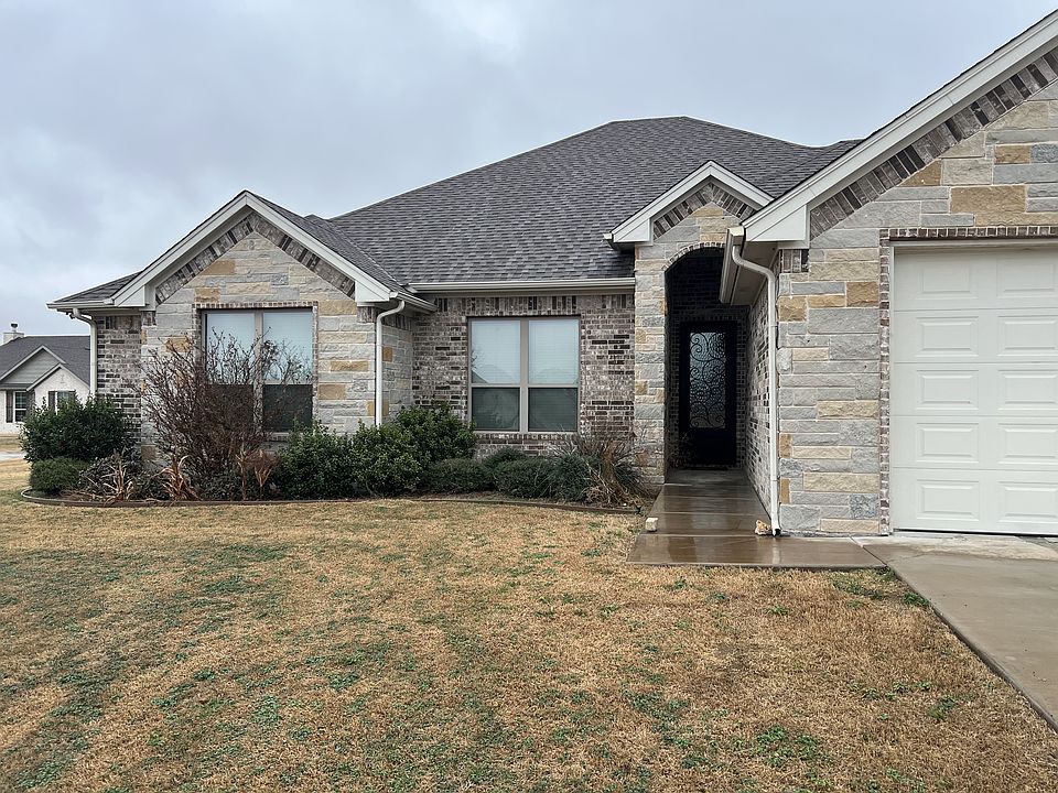 1st image of 8800 Tucker Dr