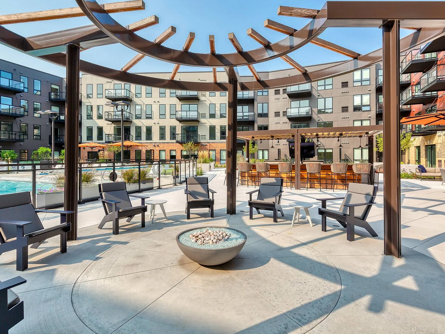 Avidor Glenview 55+ Active Adult Apartment Homes — Photo 4