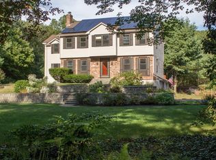 46 Grove St, Norfolk, MA 02056