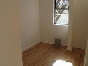 3rd image of 1760 1st Ave APT 3