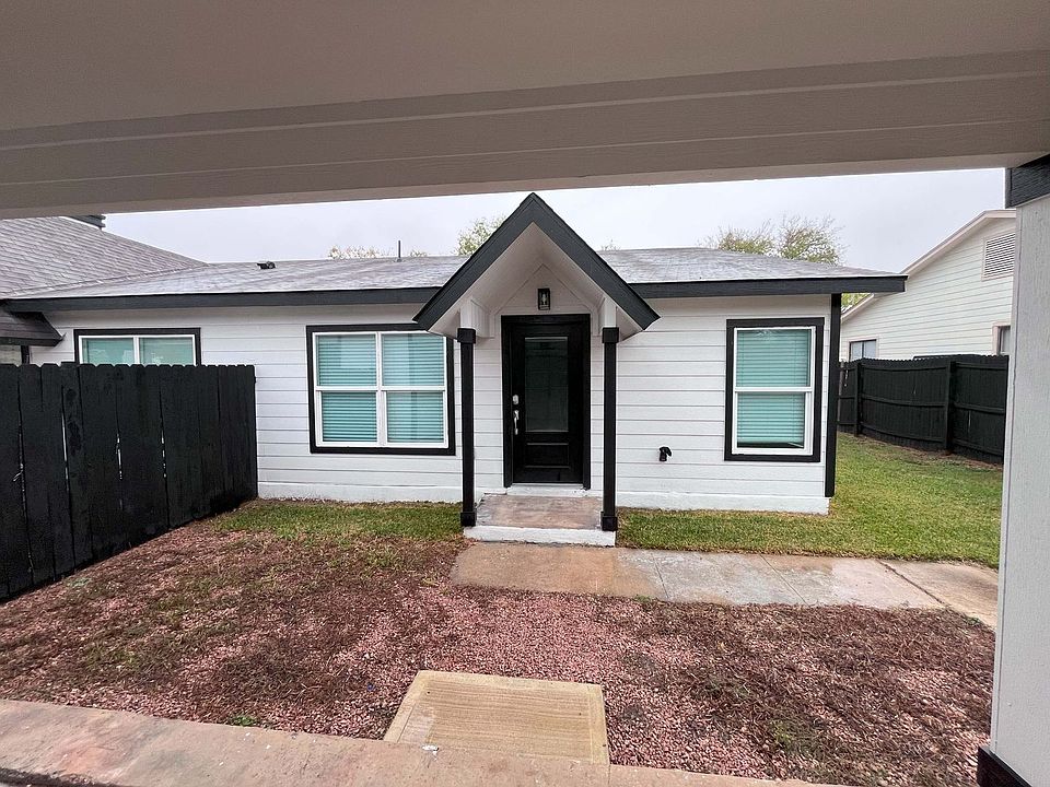 1st image of 8433 Dixon Ridge Dr #2B-2BA-1100SQFT
