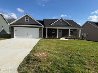 214 Mossy Rock Rd, Clinton, TN 37716