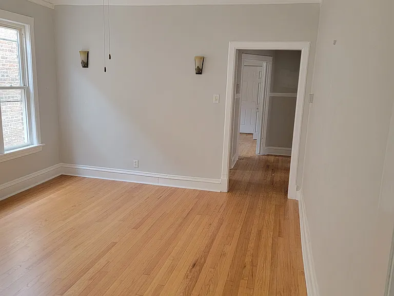 7943 S Morgan St #2 — Photo 3
