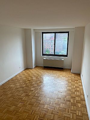 4th image of 25 W 132nd St APT 7B