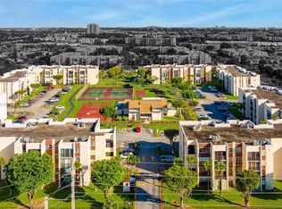 9441 SW 4th St APT 204, Miami, FL 33174