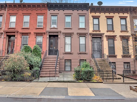 2nd image of 374 Putnam Ave