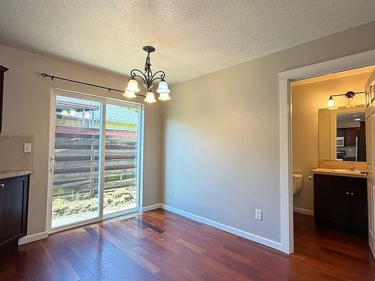 4017 NE Killingsworth St #4017 — Photo 7