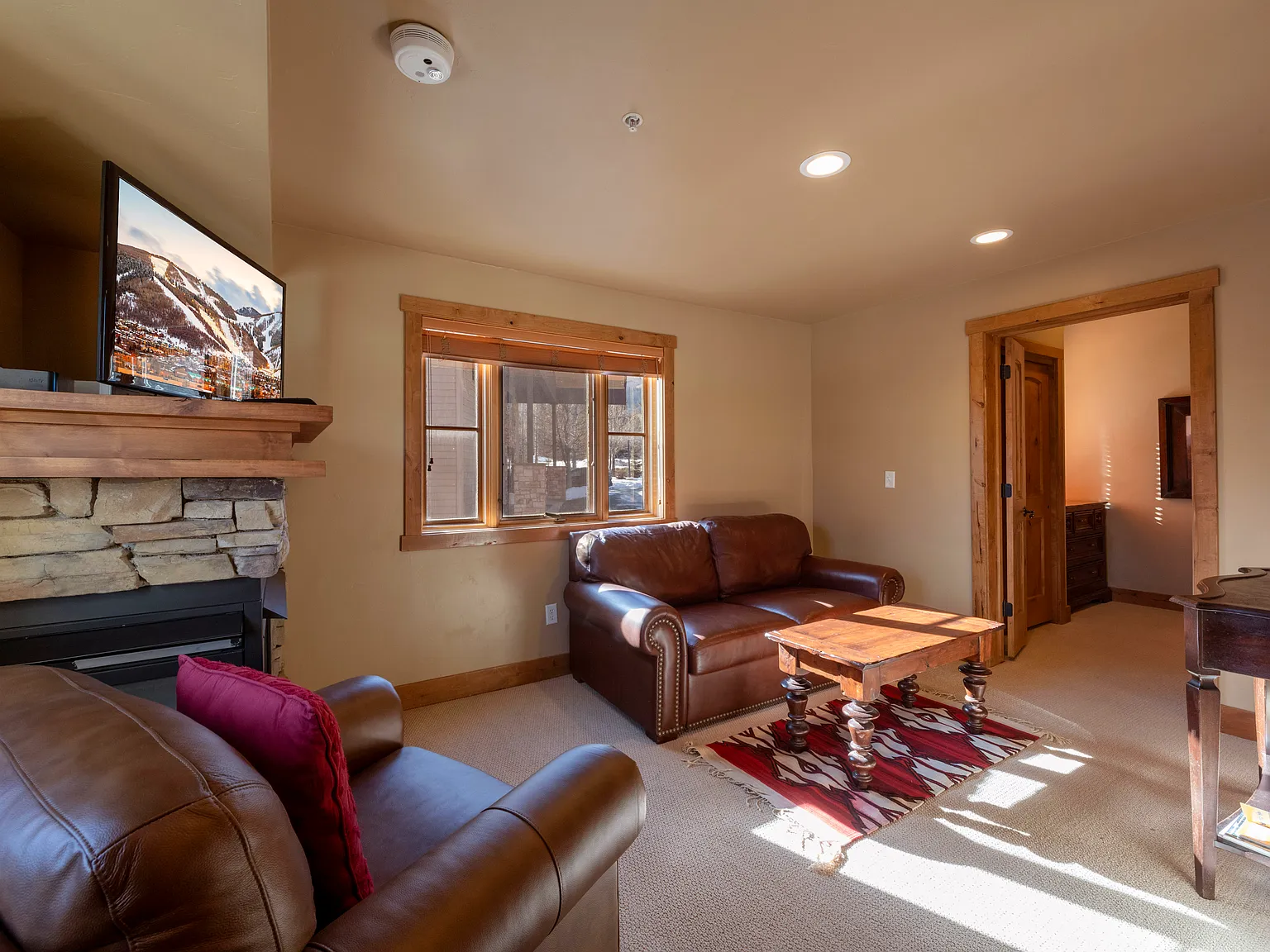2260 Park Ave — Photo 1