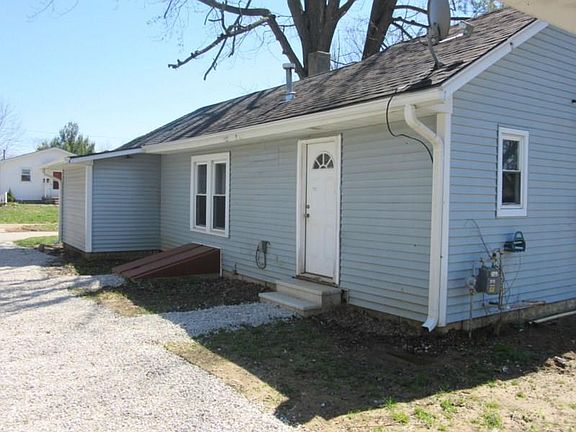 3rd image of 203 N Dunn Ave