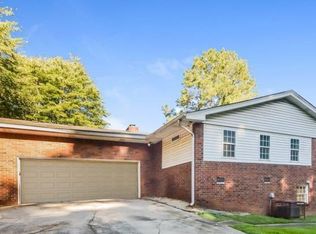 6138 Evans Dr, Rex, GA 30273