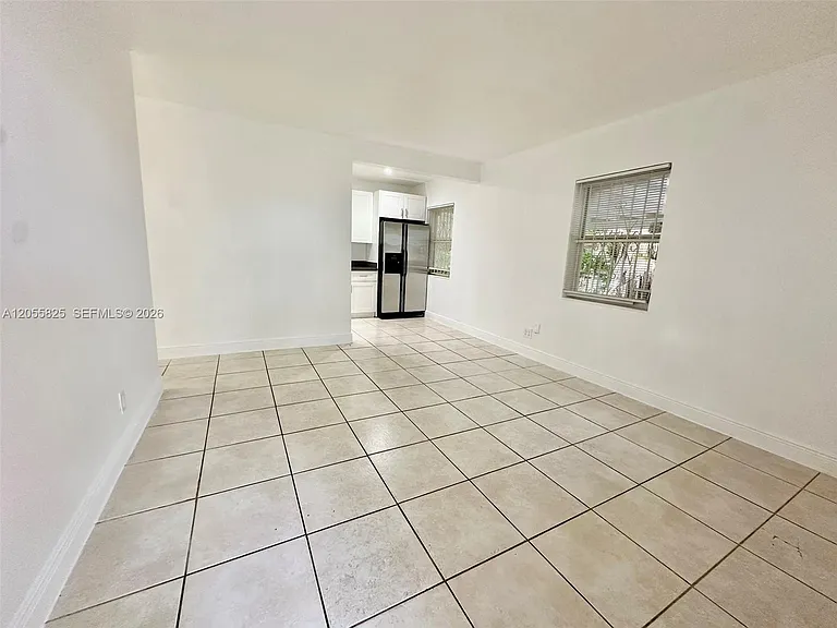 1050 NW 127th St — Photo 5