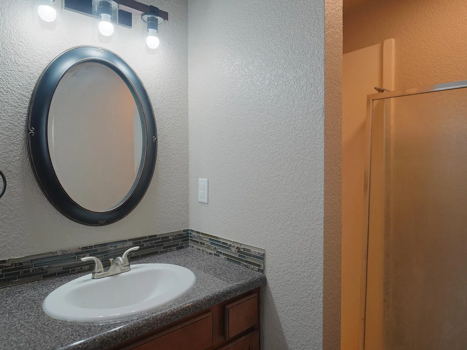 4 bed, 3.0 bath, 1650 sqft, $1,625 — Photo 4