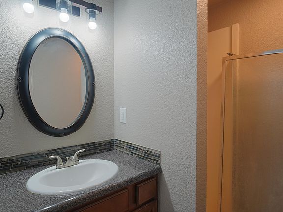 4th image of 2531 Alabama Ave