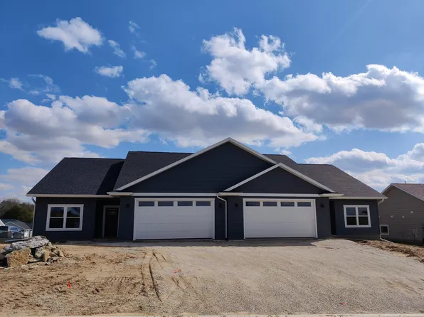 403 Highland Dr, Decorah, IA 52101