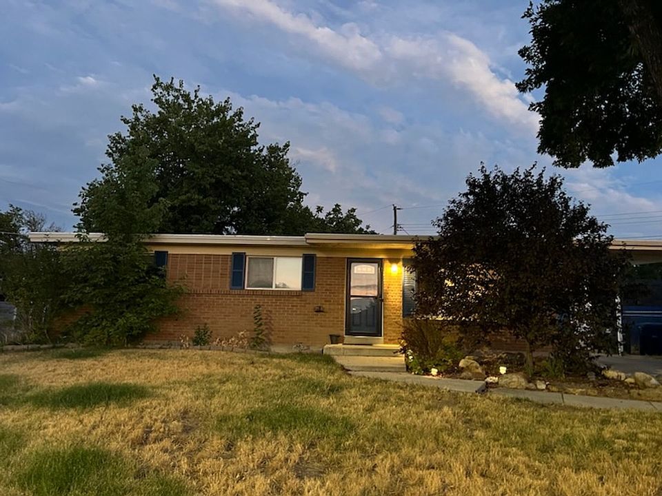 1st image of 4915 W Laredo Way