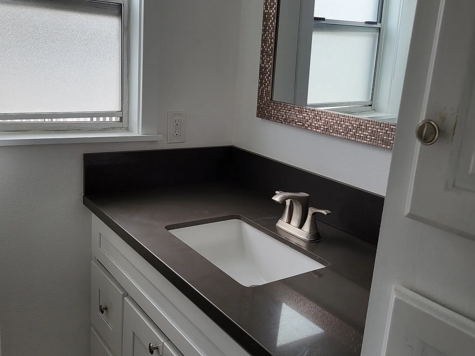 1 bed, 650 sqft, $1,785 — Photo 3