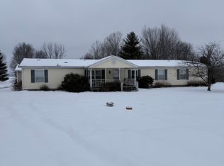 8740 W State Road 256, Lexington, IN 47138