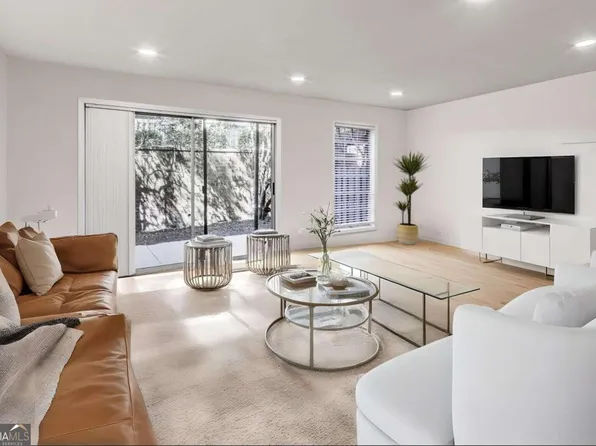 6851 Roswell Rd Unit F27, Sandy Springs, GA 30328
