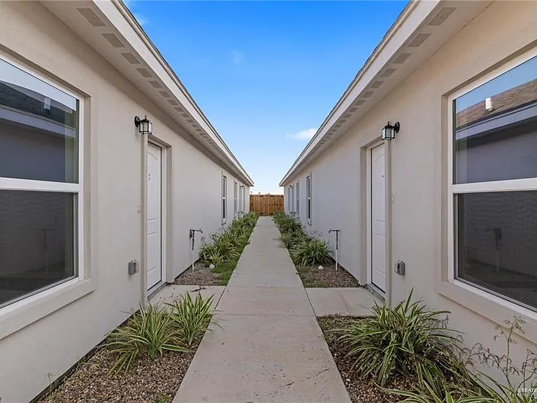 3099 Briggs Rd — Photo 2