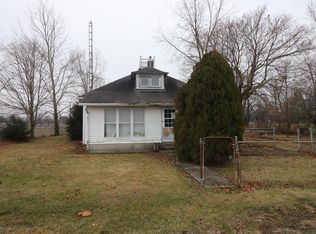 361 E Highland Ave, Dunkirk, IN 47336