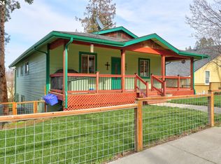 205 W 15th St, The Dalles, OR