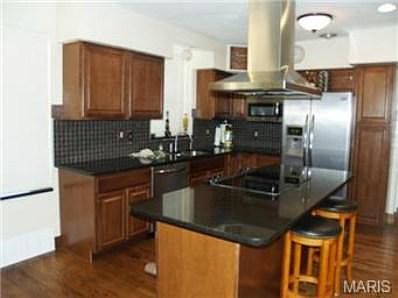 3rd image of 6018 Clifton Ave