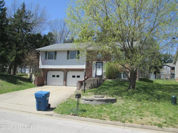 5308 Scruggs Station Rd, Jefferson City, MO 65109