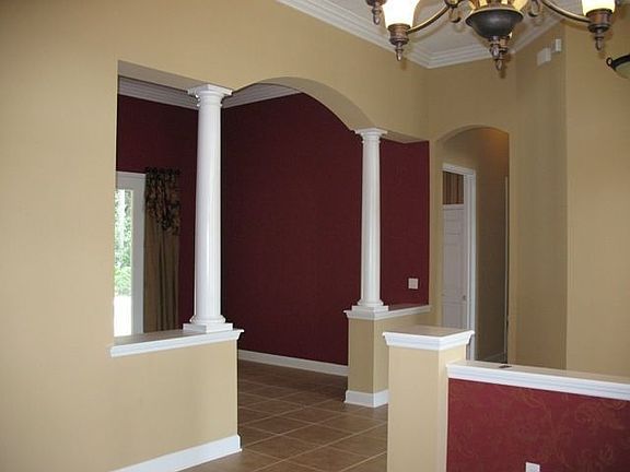 3rd image of 2020 Crown Dr