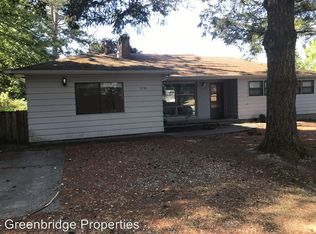 5736 SW California St, Portland, OR 97219