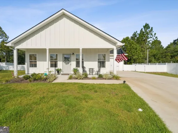 1606 Ashantilly Dr, Darien, GA 31305