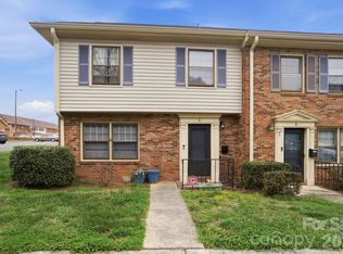 1223 Archdale Dr, Charlotte, NC 28217