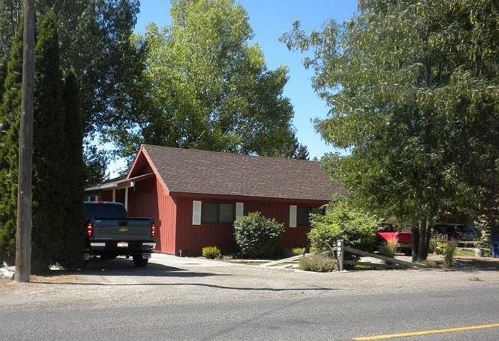 1st image of 807 Filer Ave W