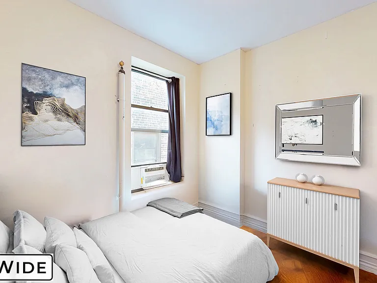 14 W 103rd St #5E — Photo 4