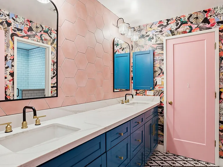 2939 N Manor Dr W — Photo 26