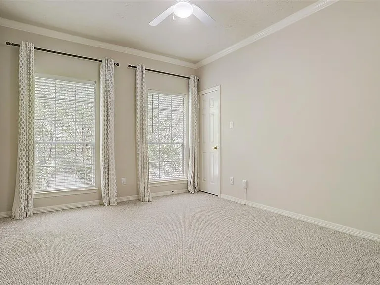 2822 Briarhurst Park — Photo 12