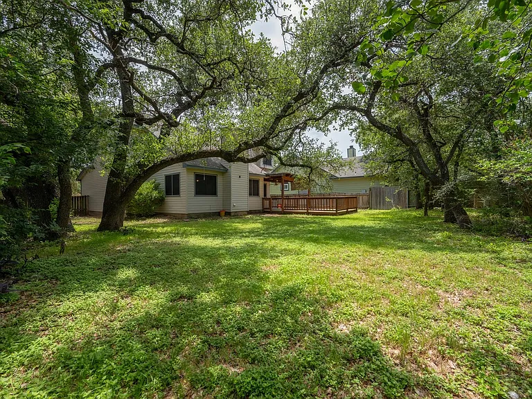 6300 Evangeline Trl — Photo 17